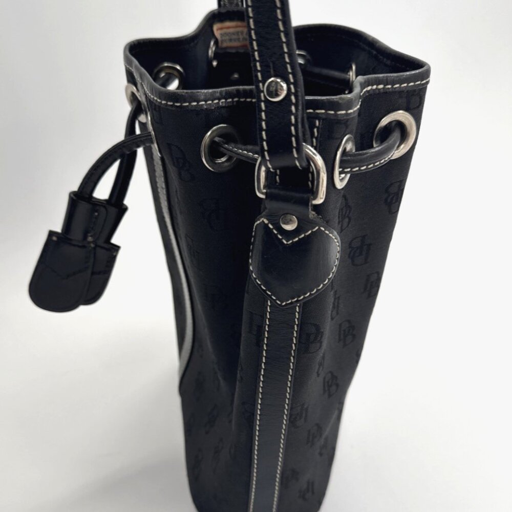 Vintage Dooney & Bourke Bucket Bag Purse Black Crossbody Logo Leather Canvas Y2K - Picture 9 of 12